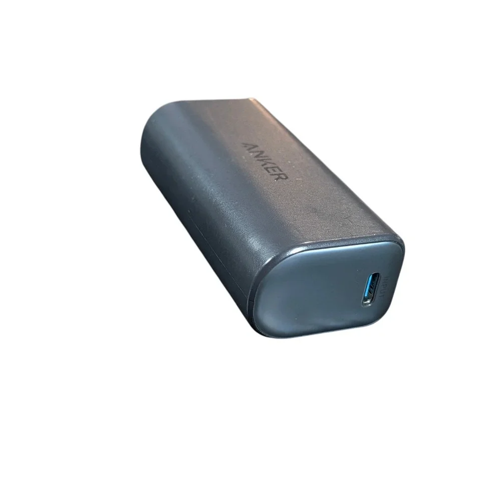 Cc7Ub Anker 621 Nano Power Bank, Connects To Apple w/ Lighting, 12W, 5k mAh Used